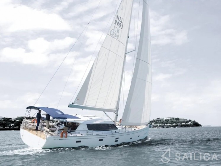Moody 54 - Yacht Charter Sailica