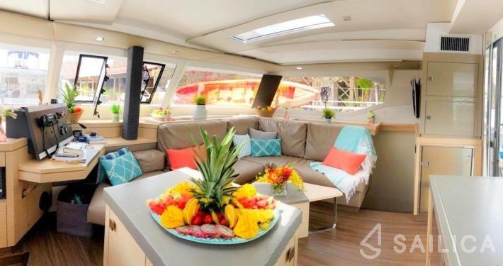 Saona 47 - Yacht Charter Sailica