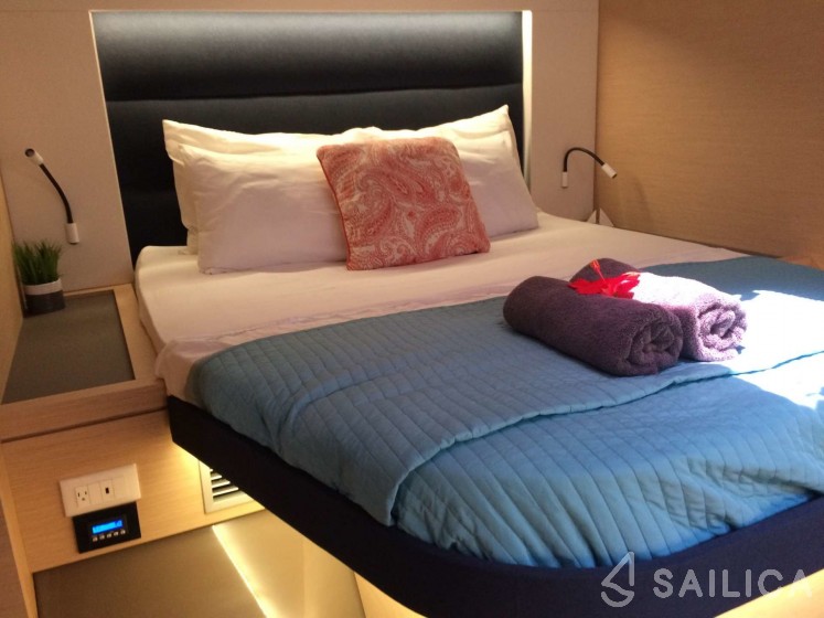 Saona 47 - Yacht Charter Sailica