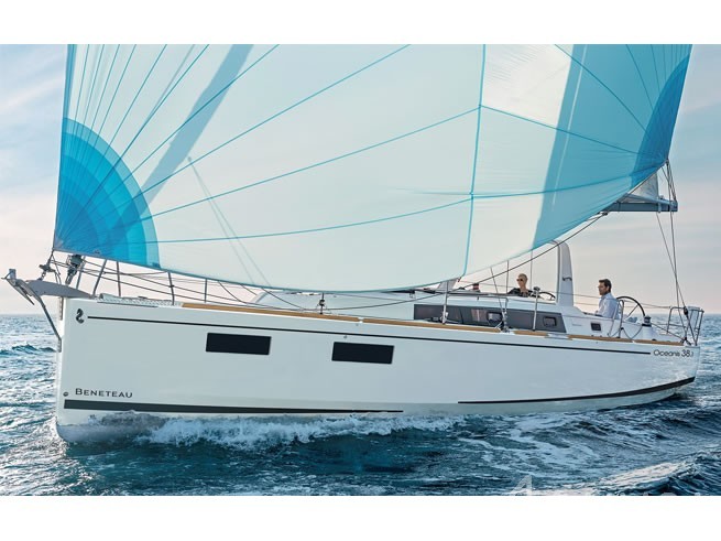 Oceanis 38.1 - Yacht Charter Sailica