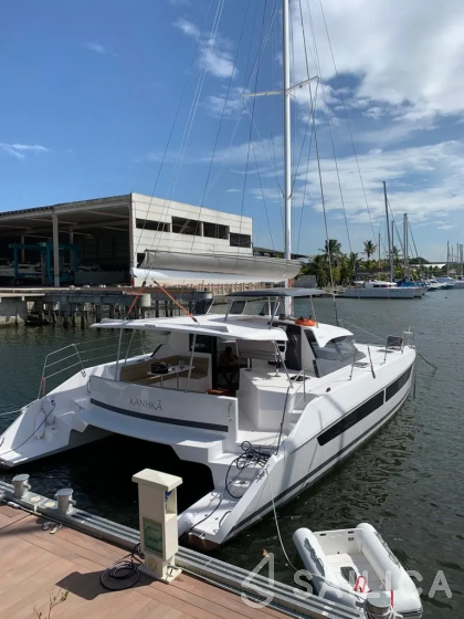 CatFlash 43 - Yacht Charter Sailica