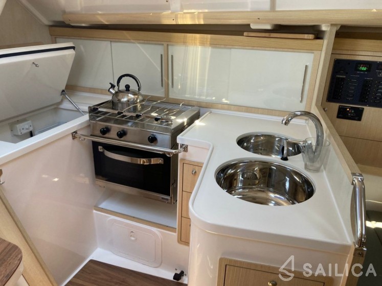 Delta 36 - Yacht Charter Sailica