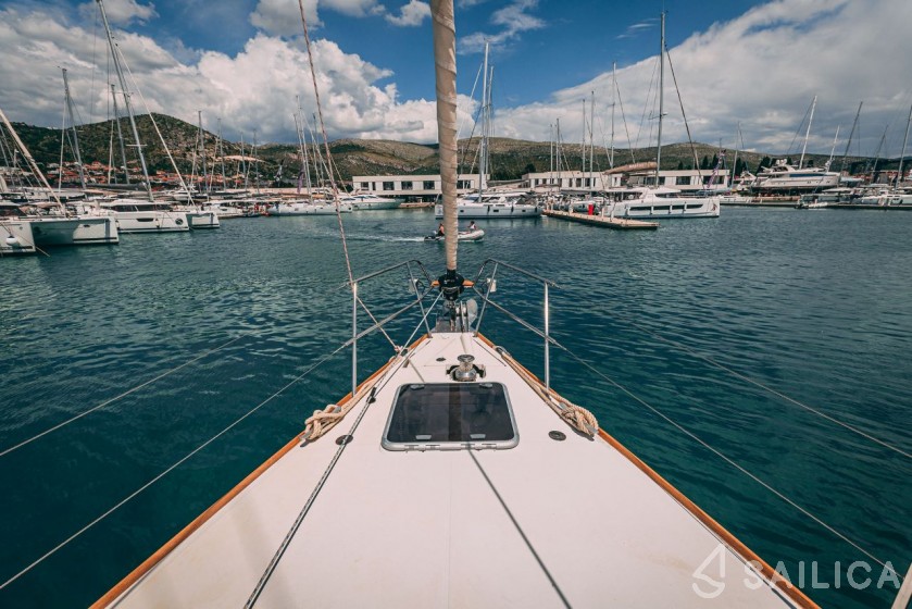 Sun Odyssey 49 - Yacht Charter Sailica