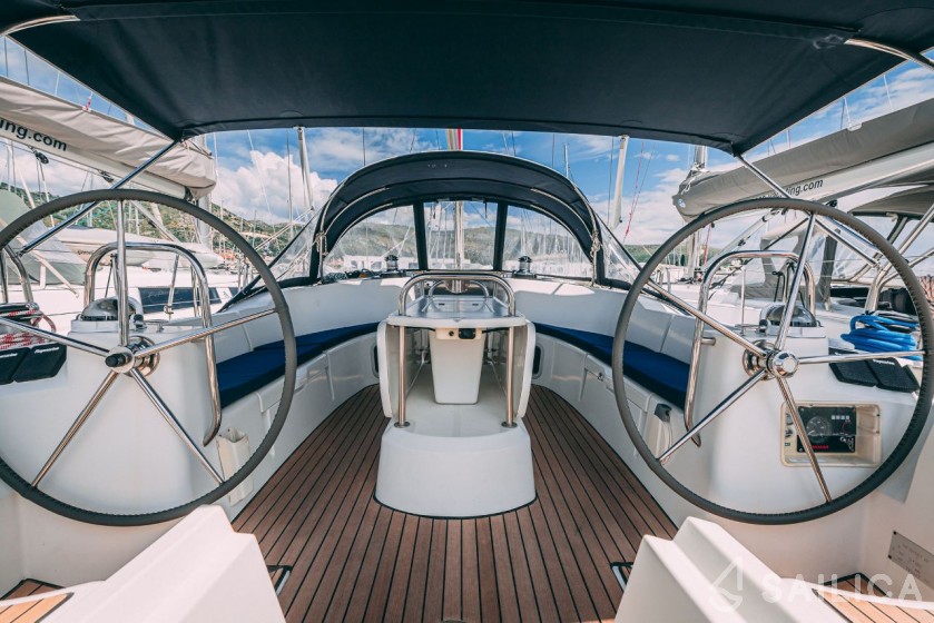 Sun Odyssey 49i - Yacht Charter Sailica