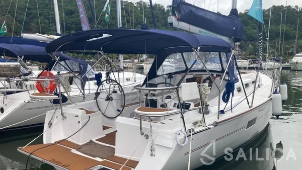 Delta 41 - Yacht Charter Sailica