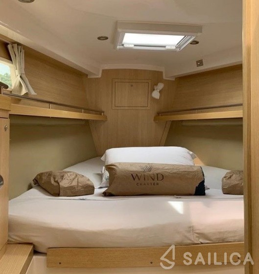 Delta 41 - Yacht Charter Sailica