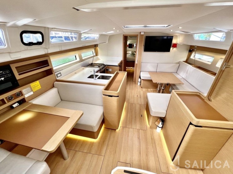 Sun Odyssey 490 - Yacht Charter Sailica