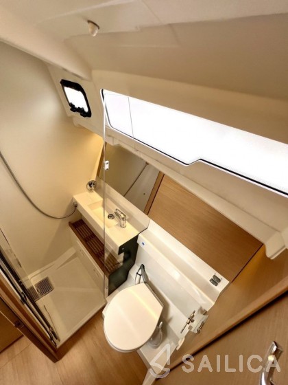 Sun Odyssey 490 - Yacht Charter Sailica