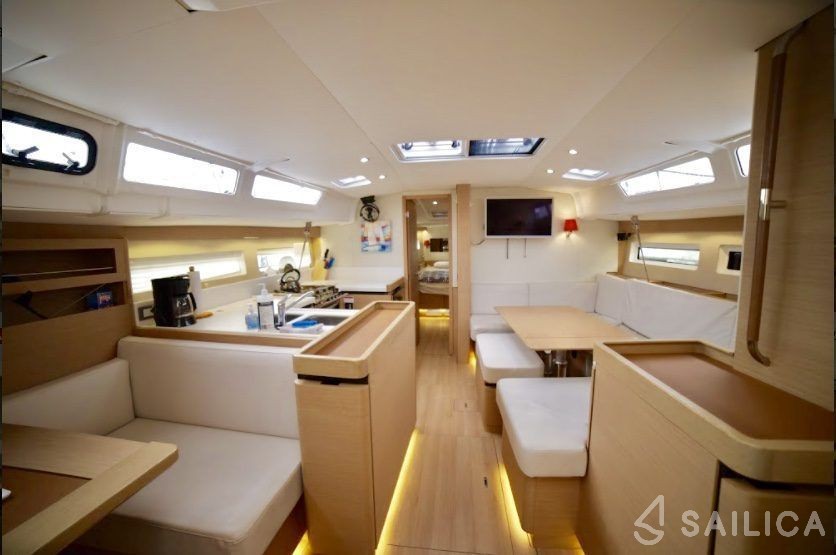 Sun Odyssey 490 - Yacht Charter Sailica