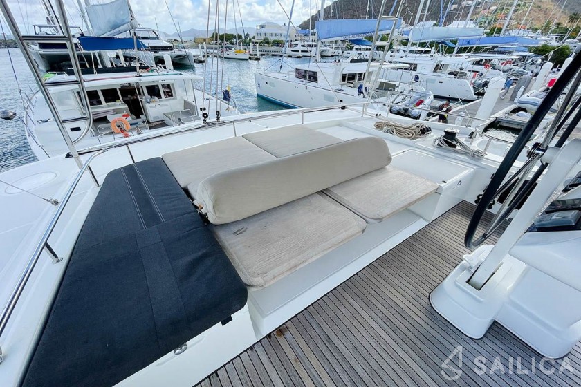 Lagoon 52F - Yacht Charter Sailica