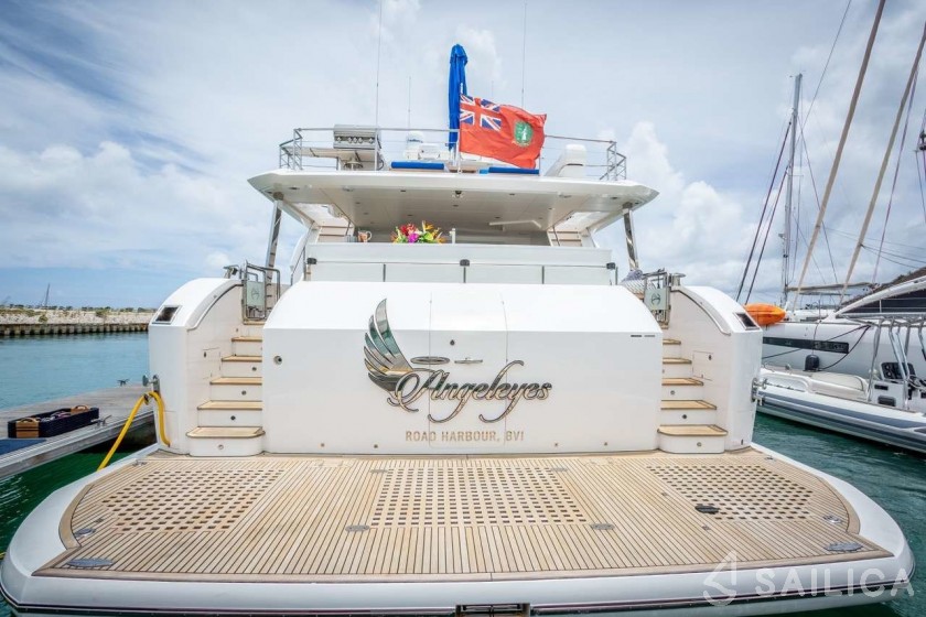 Horizon FD85 - Yacht Charter Sailica