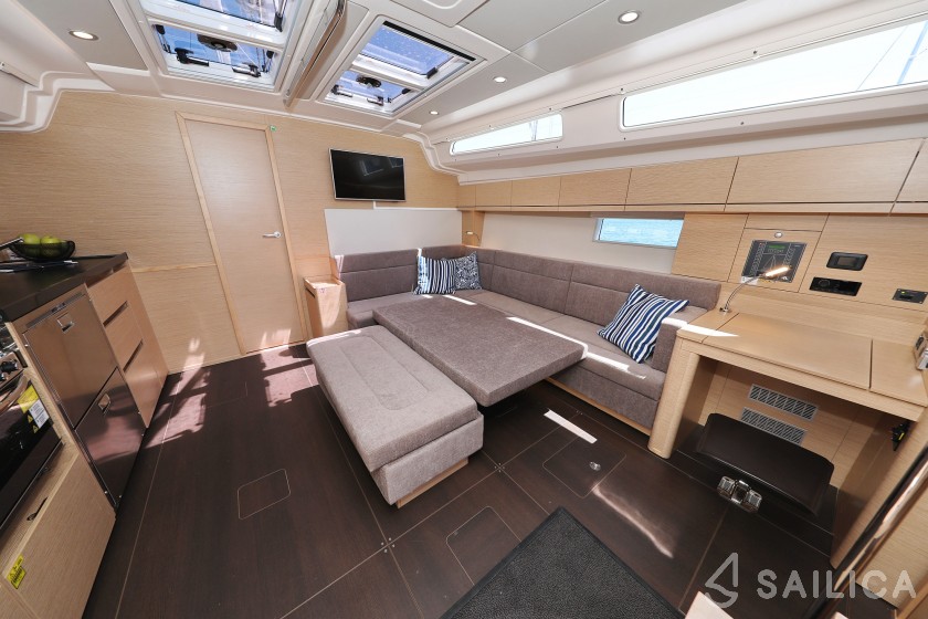Hanse 508 - Yacht Charter Sailica