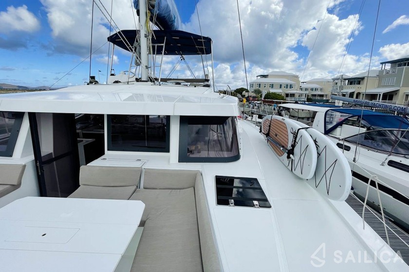 Bali 4.8  - Yacht Charter Sailica