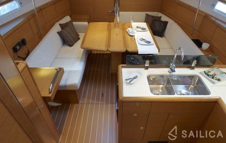 Sun Odyssey 389 - Yacht Charter Sailica
