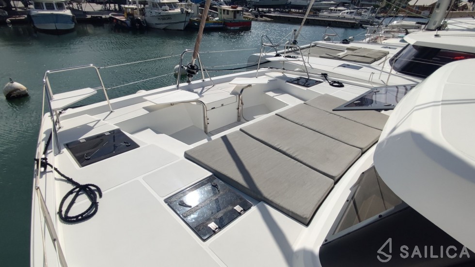 Bali Catspace - Yacht Charter Sailica