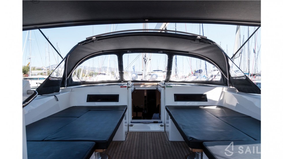 Bavaria C50 - Yacht Charter Sailica
