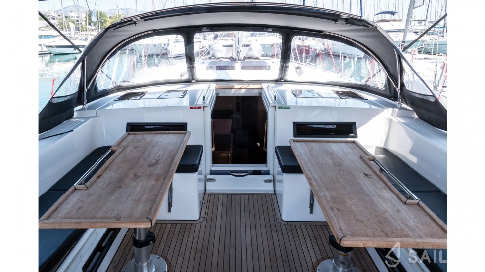 Bavaria C50 - Yacht Charter Sailica