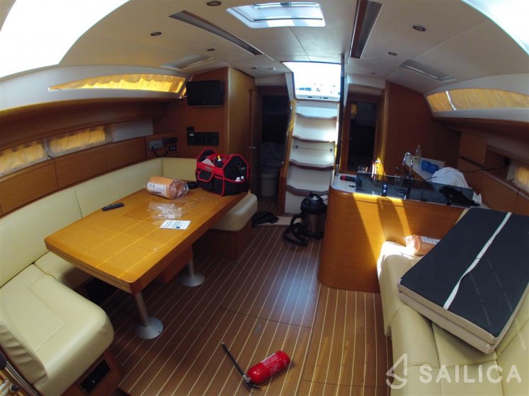 Jeanneau 53 - Yacht Charter Sailica