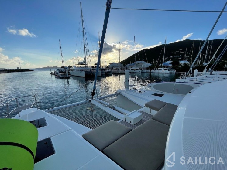 Lagoon 50 - Yacht Charter Sailica