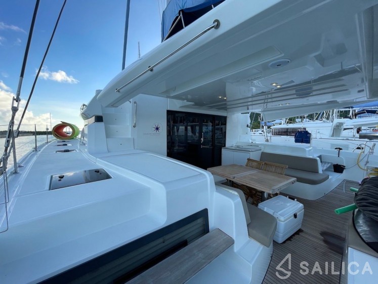 Lagoon 50 - Yacht Charter Sailica
