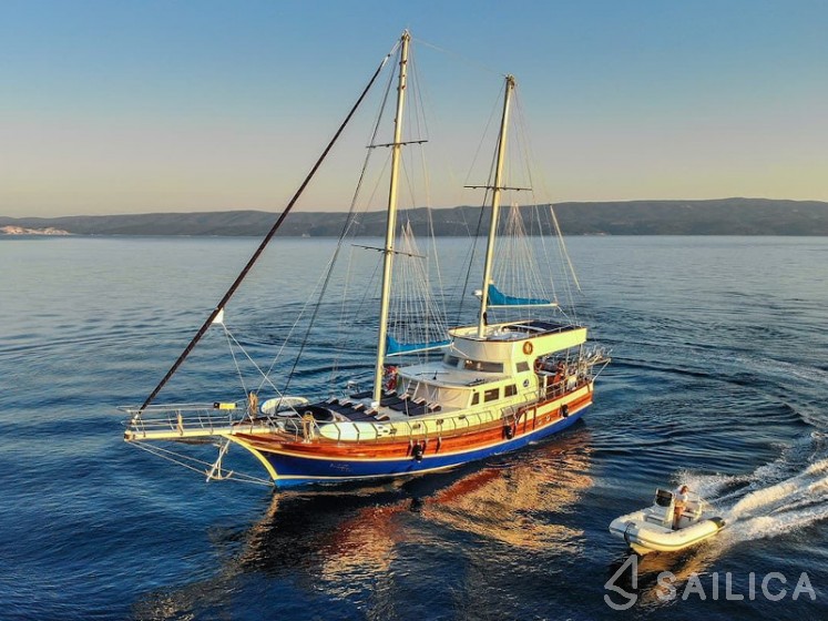 Gulet - Yacht Charter Sailica