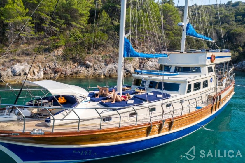 Gulet - Yacht Charter Sailica