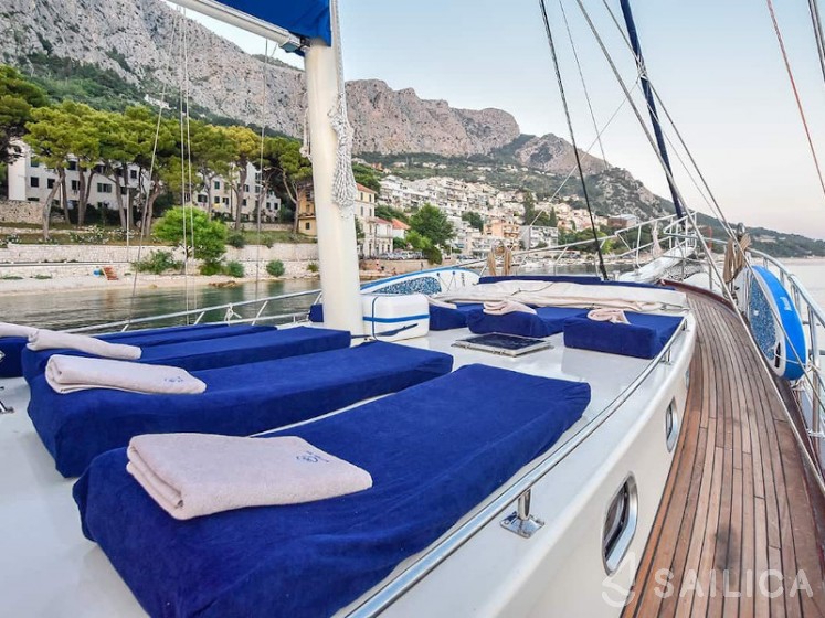 Gulet - Yacht Charter Sailica