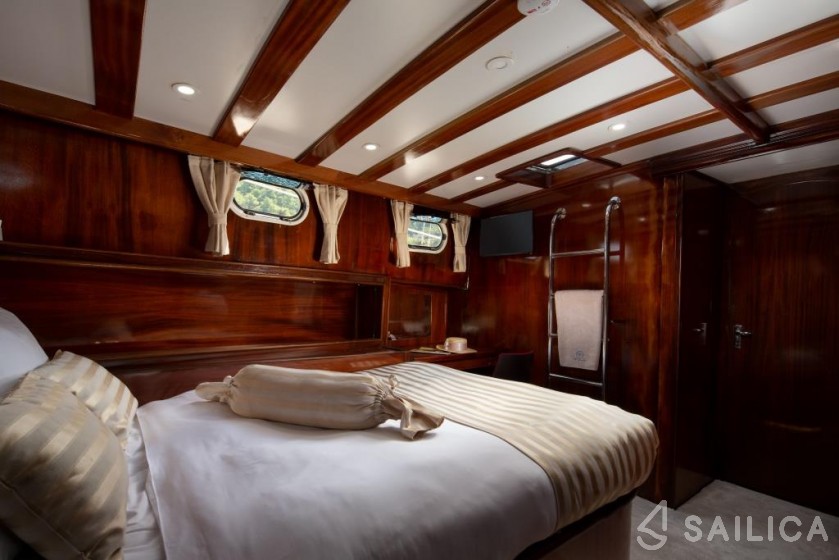 Gulet - Yacht Charter Sailica