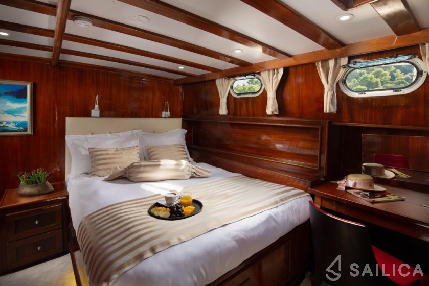 Gulet - Yacht Charter Sailica