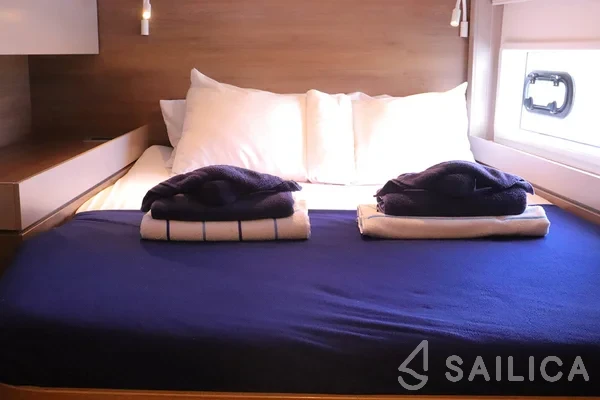 Bali 4.6 - Yacht Charter Sailica