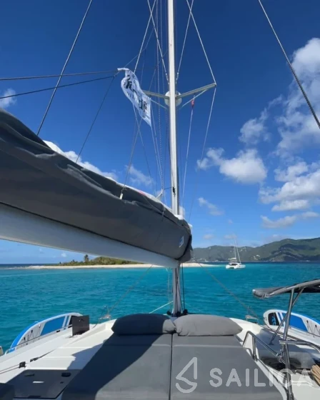 Elba 45 - Yacht Charter Sailica