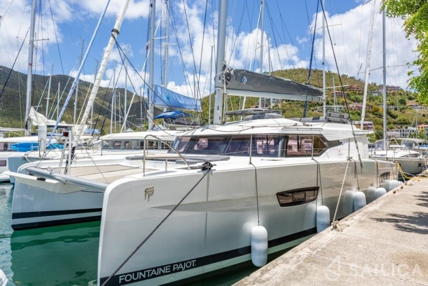 Elba 45 - Yacht Charter Sailica