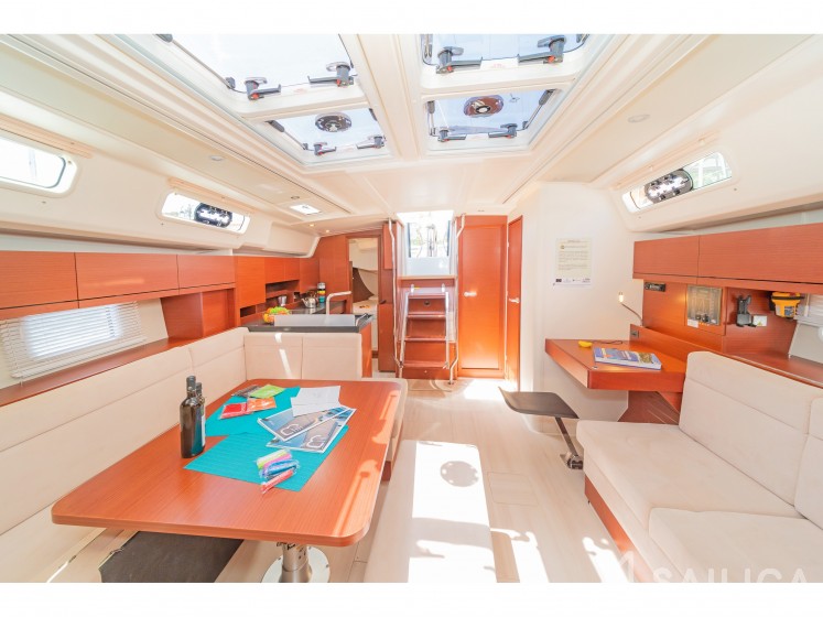 Hanse 458 - Yacht Charter Sailica