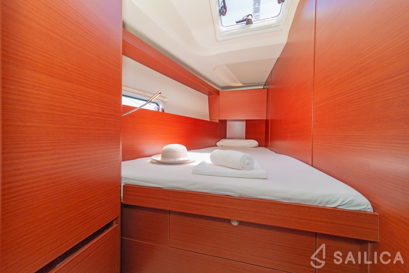 Hanse 458 - Yacht Charter Sailica