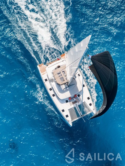 Lagoon 52F - Yacht Charter Sailica