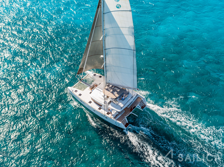 Lagoon 52F - Yacht Charter Sailica