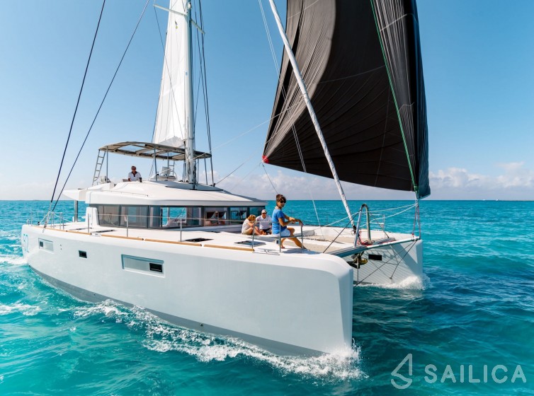 Lagoon 52F - Yacht Charter Sailica