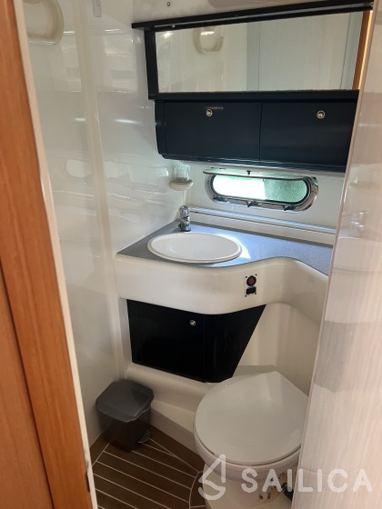 Sealine S 42 - Yacht Charter Sailica