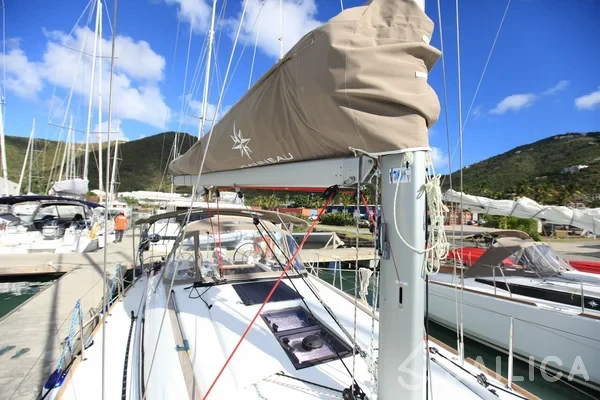 Sun Odyssey 419 - Yacht Charter Sailica