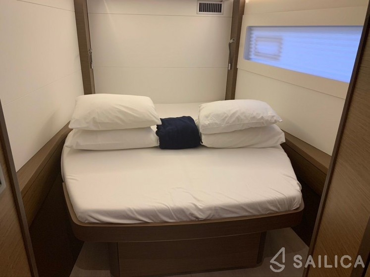 Lagoon 46  - Yacht Charter Sailica