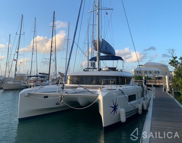 Lagoon 46  - Yacht Charter Sailica