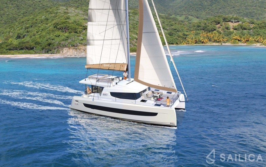 Bali 4.4 - Yacht Charter Sailica