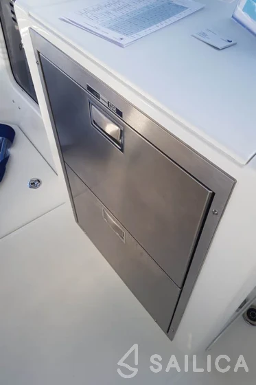 Sun Loft 47 - Yacht Charter Sailica