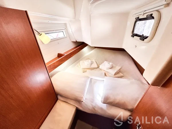 Bavaria 34 - Yacht Charter Sailica