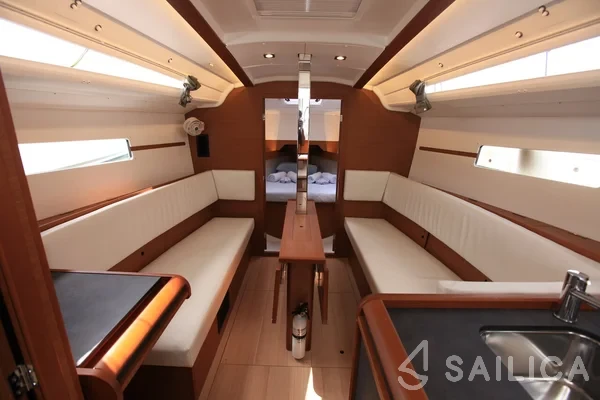 Sun Odyssey 349 - Yacht Charter Sailica