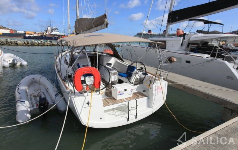 Sun Odyssey 349 - Yacht Charter Sailica