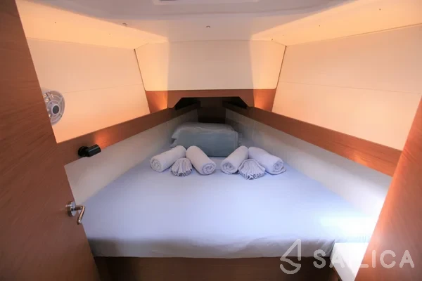 Sun Odyssey 349 - Yacht Charter Sailica