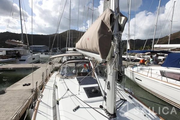 Sun Odyssey 349 - Yacht Charter Sailica