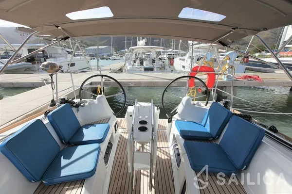 Sun Odyssey 349 - Yacht Charter Sailica