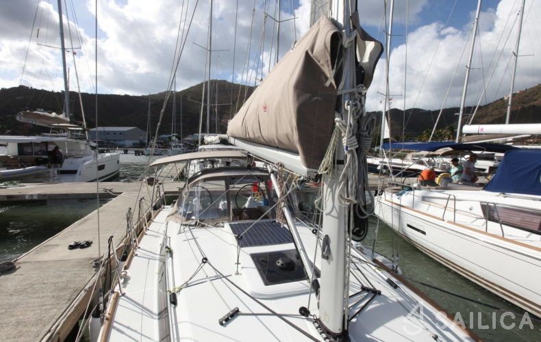 Sun Odyssey 349 - Yacht Charter Sailica